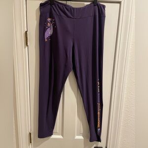 Disney women’s legging EPCOT- Figment let your Imagination Soar. Size XL. NWOT